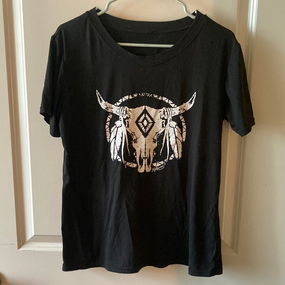 Black Tshirt